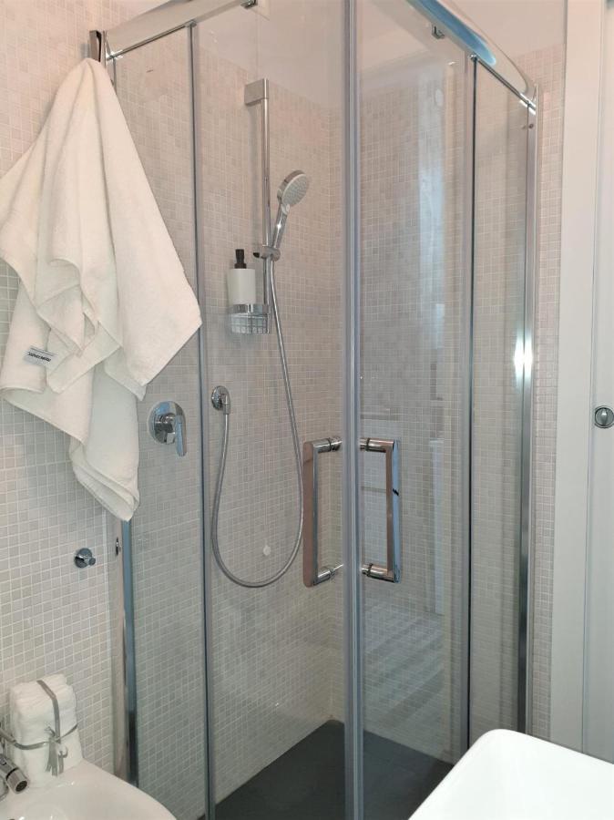 Azur Apartment ซีร์มิโอเน ภายนอก รูปภาพ